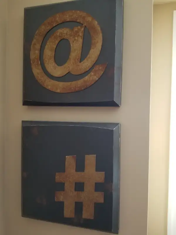 DECORATIVE WALL ART ONLY $15! in Home Décor & Accents in Ottawa - Image 3