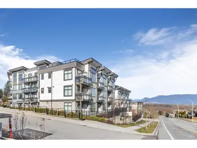 Top floor Penthouse Corner Unit at "The Coast" in prestigious neighborhood of Fraser Heights area wi...