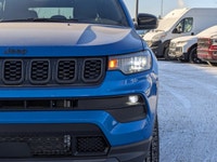 This Jeep Compass has a durable Intercooled Turbo Regular Unleaded I-4 2.0 L/122 engine powering thi... (image 9)