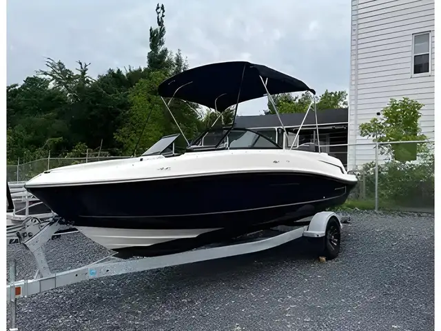 2022 Bayliner VR05 + 150hp EFI 4S Mercury & Trailer in Personal Watercraft in New Glasgow - Image 2
