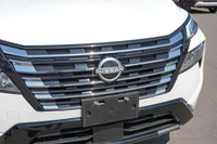 ==== 2024 Nissan Rogue Platinum -- Refined Excellence ==== This *2024 Nissan Rogue Platinum* represe... (image 9)