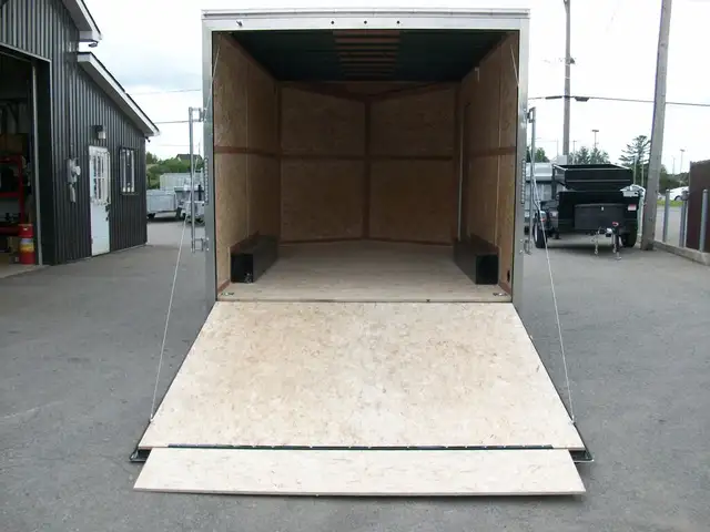 2025 Weberlane CARGO 8'.6in.X16' V-NOSE 2ESSIEUX 5200LB. 7.6HT C in Cargo & Utility Trailers in Laval / North Shore - Image 11