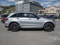 No Accidents - AWD - Panoramic Sunroof - Heated Front Seats The 2022 Mercedes-Benz GLC 300 delivers... (image 9)