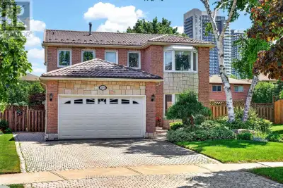 CENTRALLY LOCATED ON QUIET STREET WELL MAINTAINED 4 BEDROOM PIE SHAPED LOT WITH AN OASISGARDEN CLOSE...
