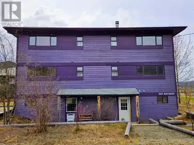 MOUNTAIN-VIEW DUPLEX RETREAT - Turnkey, Tranquil and Income-Ready! Welcome to your fully furnished m...