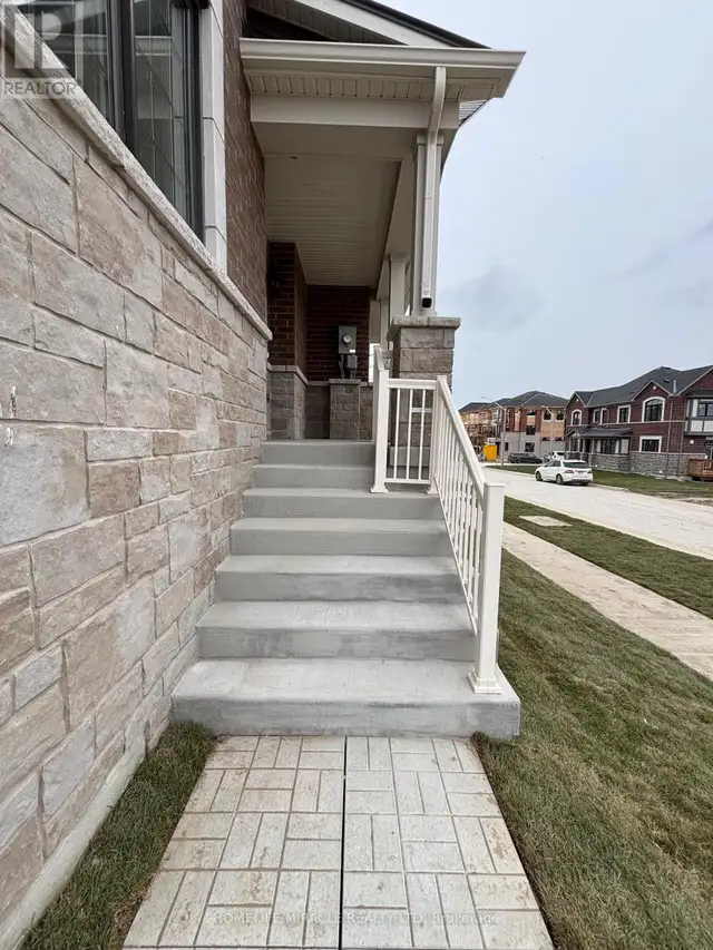 41 LOWER STREET Barrie, Ontario in Long Term Rentals in Oakville / Halton Region - Image 11
