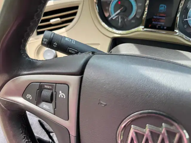 2012 Buick LaCrosse Convenience5524894909687603215