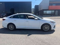All vehicles come with a full vehicle History Report, ask to see it! 2019 Hyundai Sonata spacious in... (image 2)