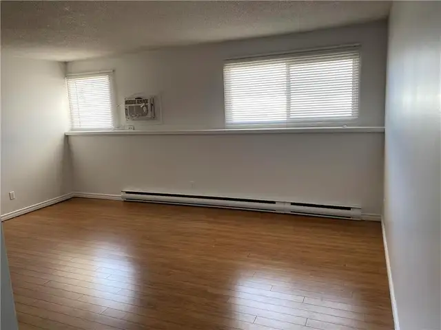 C4 1550 20th Street Brandon, Manitoba62863314510339123