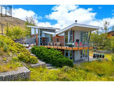 Welcome to the Diamondvale House! This executive waterfront home located on Nicola lake won the Geor...