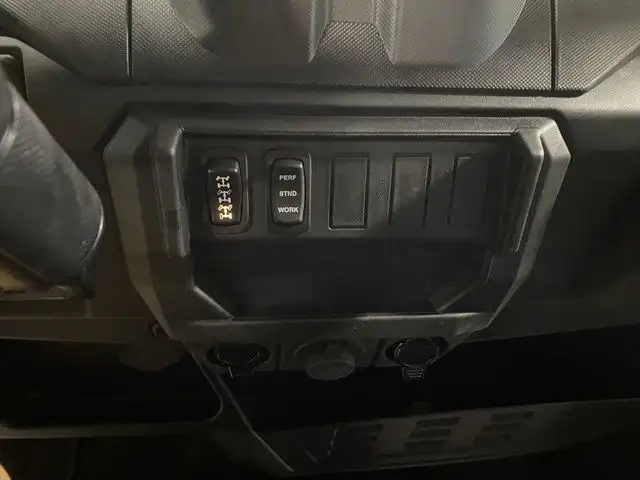 2025 Polaris Ranger Crew XP 1000 Premium in ATVs in City of Halifax - Image 9