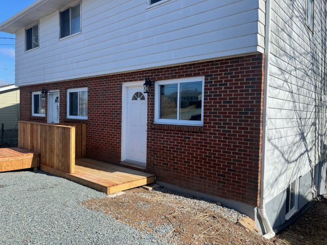 11-052 2 level semi detached in Lower Sackville, in Long Term Rentals in City of Halifax