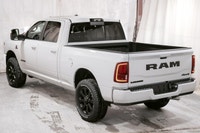 Engine: 6.7L I6 Cummins HO Turbo Diesel Eng (image 3)