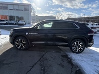 Welcome to Country Hills Volkswagen 2025 Volkswagen Atlas Cross Sport Execline Our team of knowledge... (image 7)