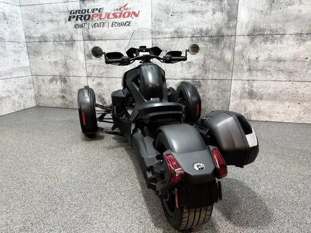 2021 Can-Am Ryker 900 ACE | Valise in Street, Cruisers & Choppers in Saguenay - Image 9