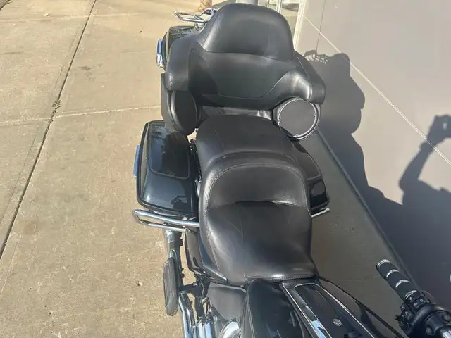 2014 Harley-Davidson FLHTCU - Electra Glide Ultra Classic in Sport Touring in Edmonton - Image 20