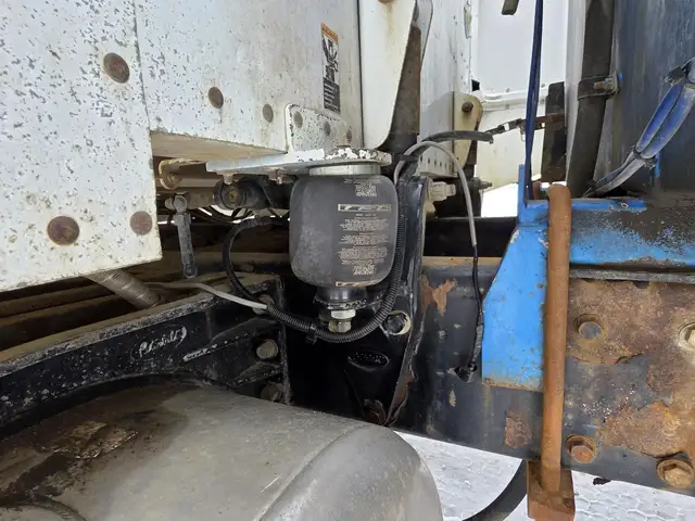 2012 PETERBILT 388 in Heavy Trucks in Saskatoon - Image 36