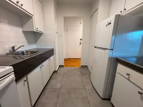 Appartement 5½ à louer – Anjou | Métro Radisson | Disponible le 1er août 5995, avenue de l'Authion,...