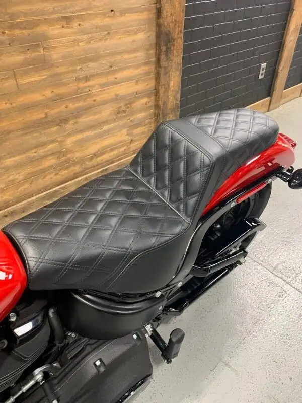 2023 Harley-Davidson Street Bob 114 in Street, Cruisers & Choppers in Oshawa / Durham Region - Image 6