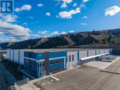 A unique opportunity to lease a state-of-the-art industrial distribution building in Kamloops, BC. D...