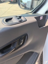 2020 Ford Transit T-150 Low Roof Work-Ready & Street-Smart! ?? With 115,000 km of experience, this 2... (image 9)