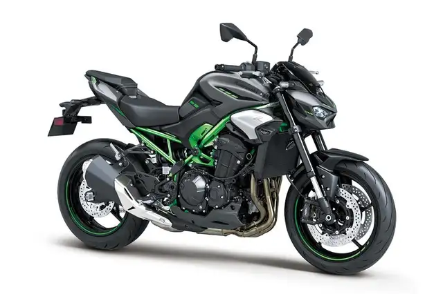 2025 KAWASAKI Z900 in Sport Bikes in Longueuil / South Shore - Image 8