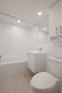 Akelius one bedroom apartment for rent. Located near Drummond and Sherbrooke in the Downtown - McGil... (image 7)