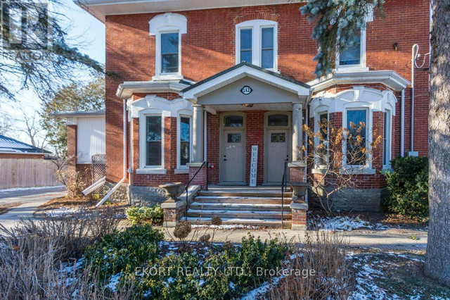 144 FOSTER AVE Belleville, Ontario in Houses for Sale in Belleville - Image 3