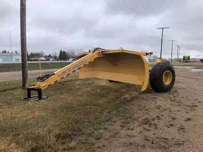 Land pro 18 Landmaster foot Pull dozer Can ship anywhere. 10000 lbs. will consider any trades cars t...