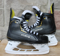 HOCKEY Ice Skates Bauer Supreme S25 size 5 R or US 6 OR uk 5.5 e