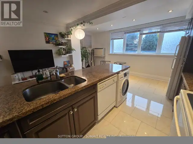 104 - 2615 KEELE STREET Toronto (Maple Leaf), Ontario in Long Term Rentals in City of Toronto - Image 7