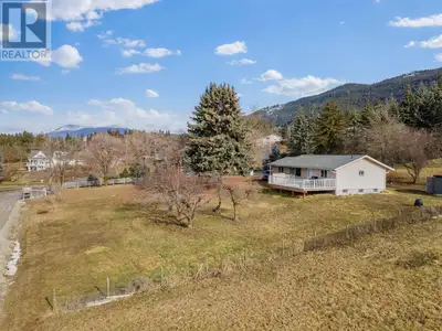 Spacious Home with Stunning Valley Views! This beautifully updated home sits on 1.98 acres and offer...