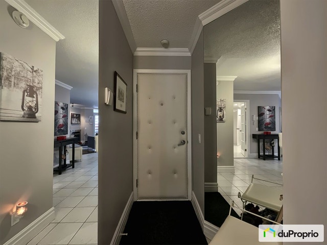 $449,000 - Condominium for sale in Charlemagne — photo 1