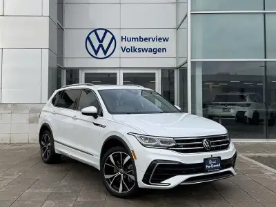 Humberview Volkswagen on the Queensway Make a bold statement in this Certified-Preowned 2022 Tiguan...