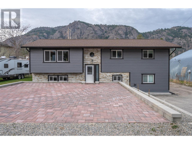 1720 OLIVER RANCH Road Okanagan Falls, British Columbia in Houses for Sale in Penticton - Image 2