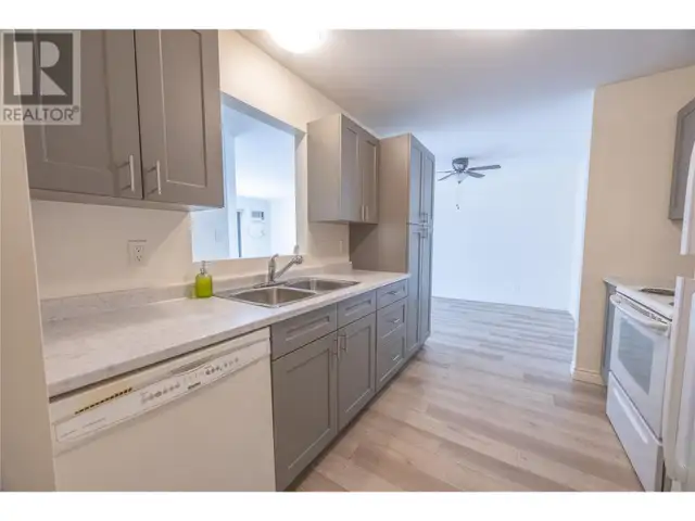 8700 Jubilee Road E Unit# 205 Summerland, British Columbia in Condos for Sale in Penticton - Image 5