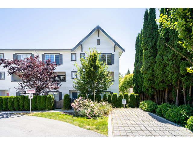 29 16337 15 AVENUE Surrey, British Columbia in Condos for Sale in Delta/Surrey/Langley