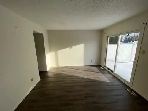 Home for rent. Close to schools and shops for convenience.