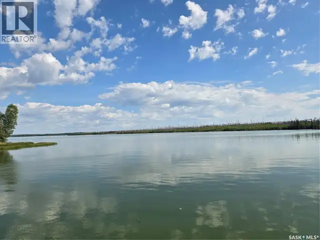 12 Lakeview DRIVE Northern Admin District, Saskatchewan in Houses for Sale in Meadow Lake - Image 31