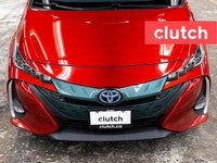 NO ACCIDENTS / CLEAN CARFAX / Bluetooth Music, Auto Dimming Rearview Mirror, Integrated Garage Door... (image 6)