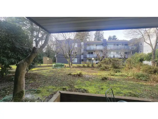 108 33400 BOURQUIN PLACE Abbotsford, British Columbia in Condos for Sale in Abbotsford - Image 3