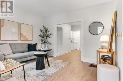 88 REDWOOD AVENUE Toronto (Greenwood-Coxwell), Ontario