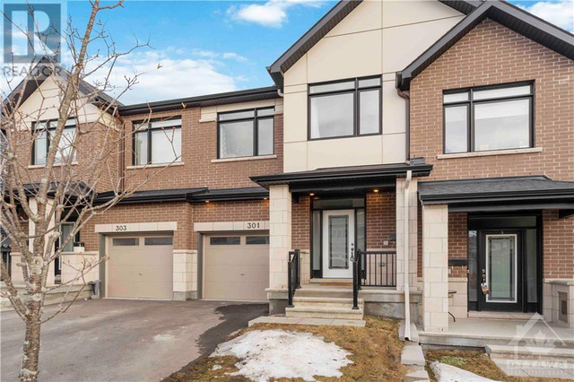 301 BROADRIDGE CRESCENT Ottawa, Ontario in Houses for Sale in Ottawa