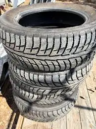 CALL ME ONLY WHEN U WANT TO COME RIGTH AWAY otherwise don't message 4 x 235/60/18 BFGOODRICH WINTER...