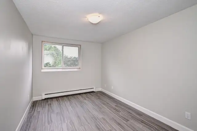 Fergus 2 Bedroom Apartment for Rent: in Long Term Rentals in Guelph - Image 20
