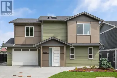 Stunning brand-new family home with a 2-bedroom coach house & lovely yard! Features include a fabulo...