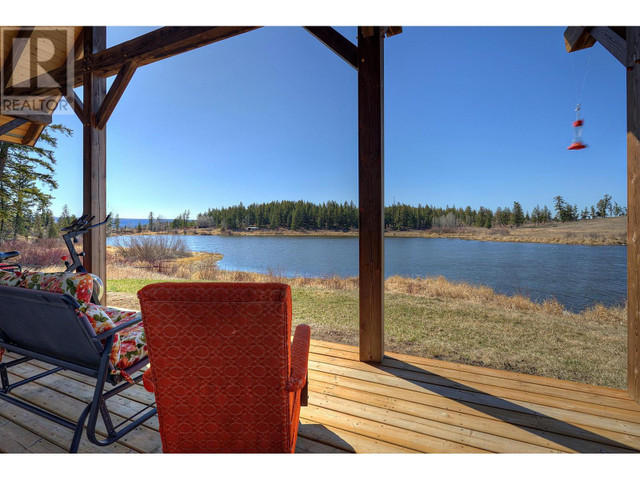 3112 DOCTORS LAKE ROAD 150 Mile House, British Columbia in Houses for Sale in Williams Lake - Image 2