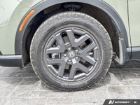 Crowfoot Hyundai, AMVIC Licensed Dealer Mileage: 3,137 km History: No accidents, One Owner Experienc... (image 9)