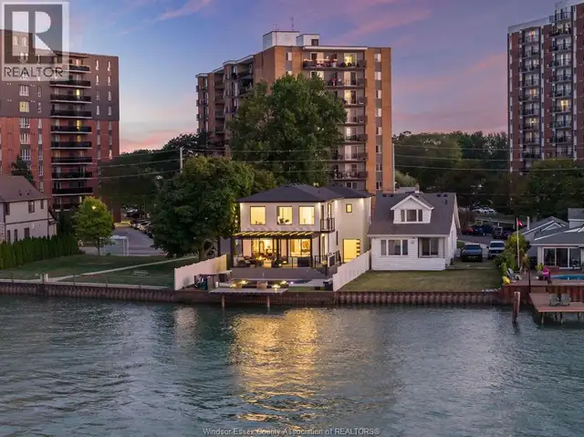 8720 RIVERSIDE DRIVE East Windsor, Ontario in Houses for Sale in Windsor Region - Image 2