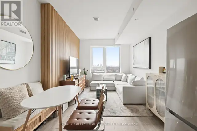 1602 - 2020 BATHURST STREET Toronto (Humewood-Cedarvale), Ontari in Condos for Sale in City of Toronto - Image 3